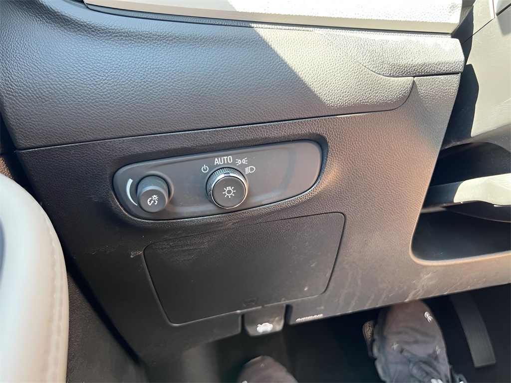 Buick Encore GX Avenir AWD 2024