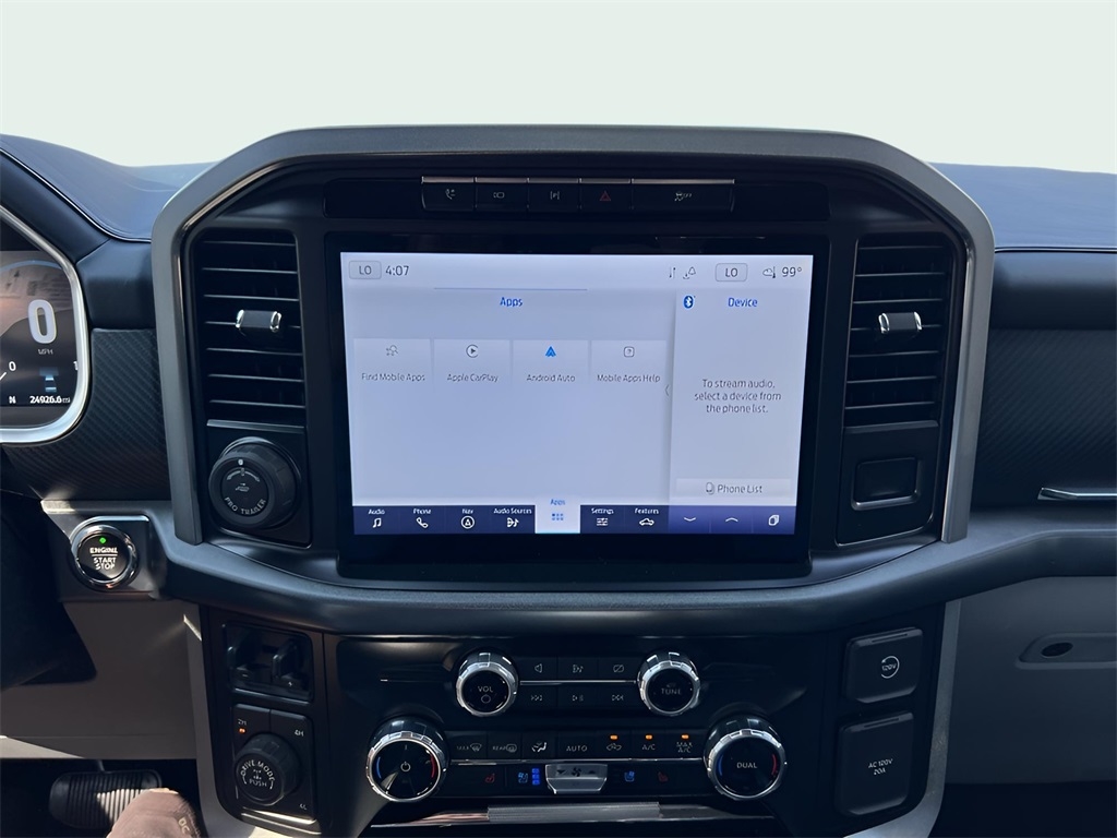 Ford F-150 Lariat SuperCrew 5.5-ft. Bed 4WD 2023 Ford F-150 Lariat SuperCrew 5.5-ft. Bed 4WD 2023