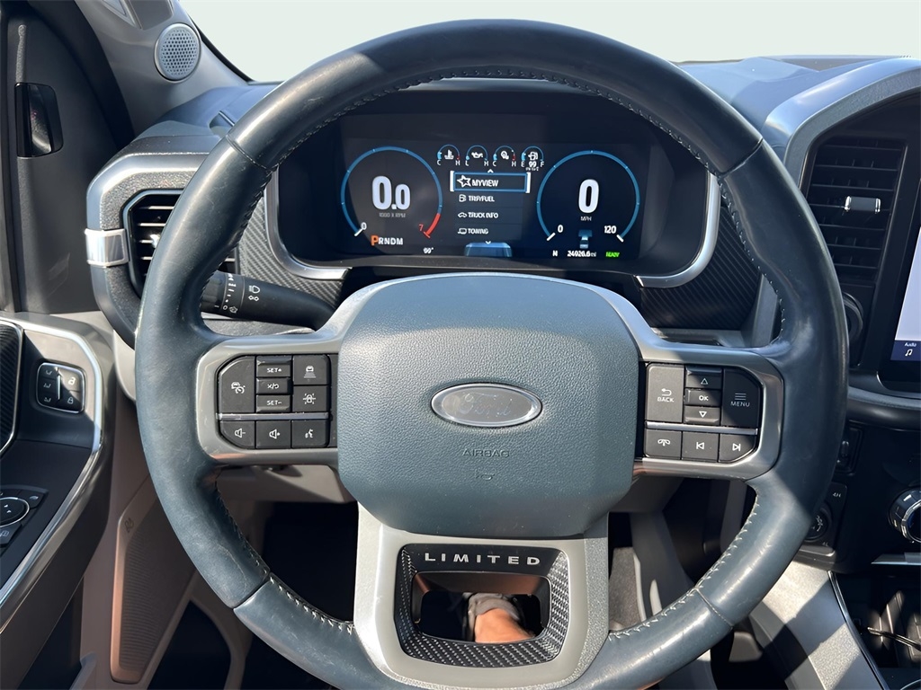 Ford F-150 Lariat SuperCrew 5.5-ft. Bed 4WD 2023 Ford F-150 Lariat SuperCrew 5.5-ft. Bed 4WD 2023