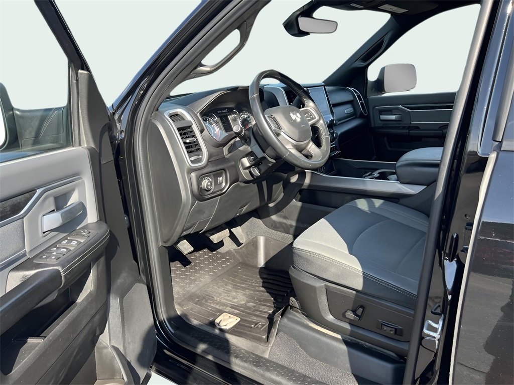 RAM 2500 SLT Mega Cab 4WD 2022 RAM 2500 SLT Mega Cab 4WD 2022