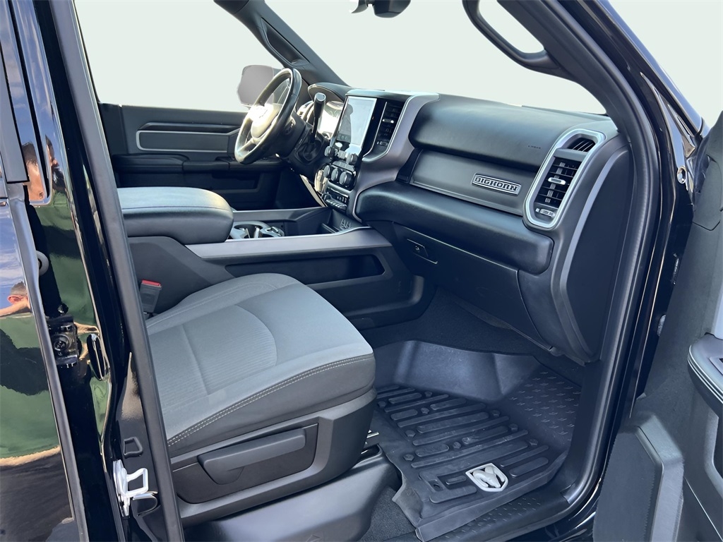 RAM 2500 SLT Mega Cab 4WD 2022 RAM 2500 SLT Mega Cab 4WD 2022