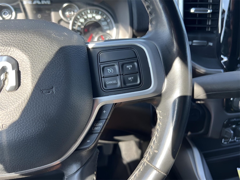 RAM 2500 SLT Mega Cab 4WD 2022 RAM 2500 SLT Mega Cab 4WD 2022