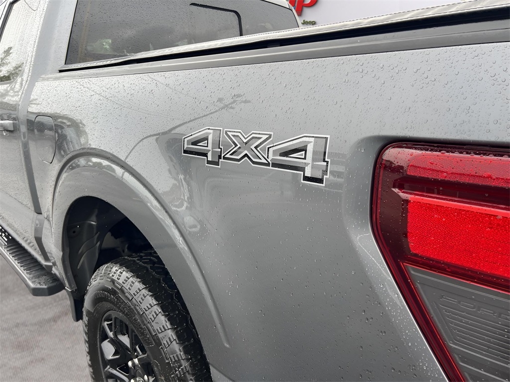 Ford F-150 XLT SuperCrew 4WD 2024