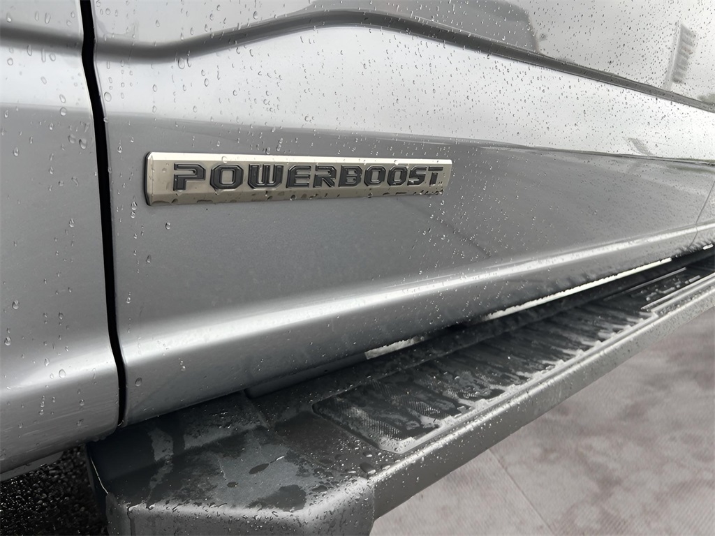 Ford F-150 XLT SuperCrew 4WD 2024