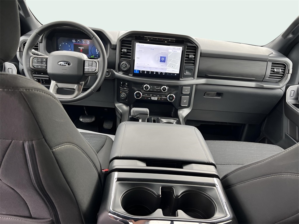 Ford F-150 XLT SuperCrew 4WD 2024
