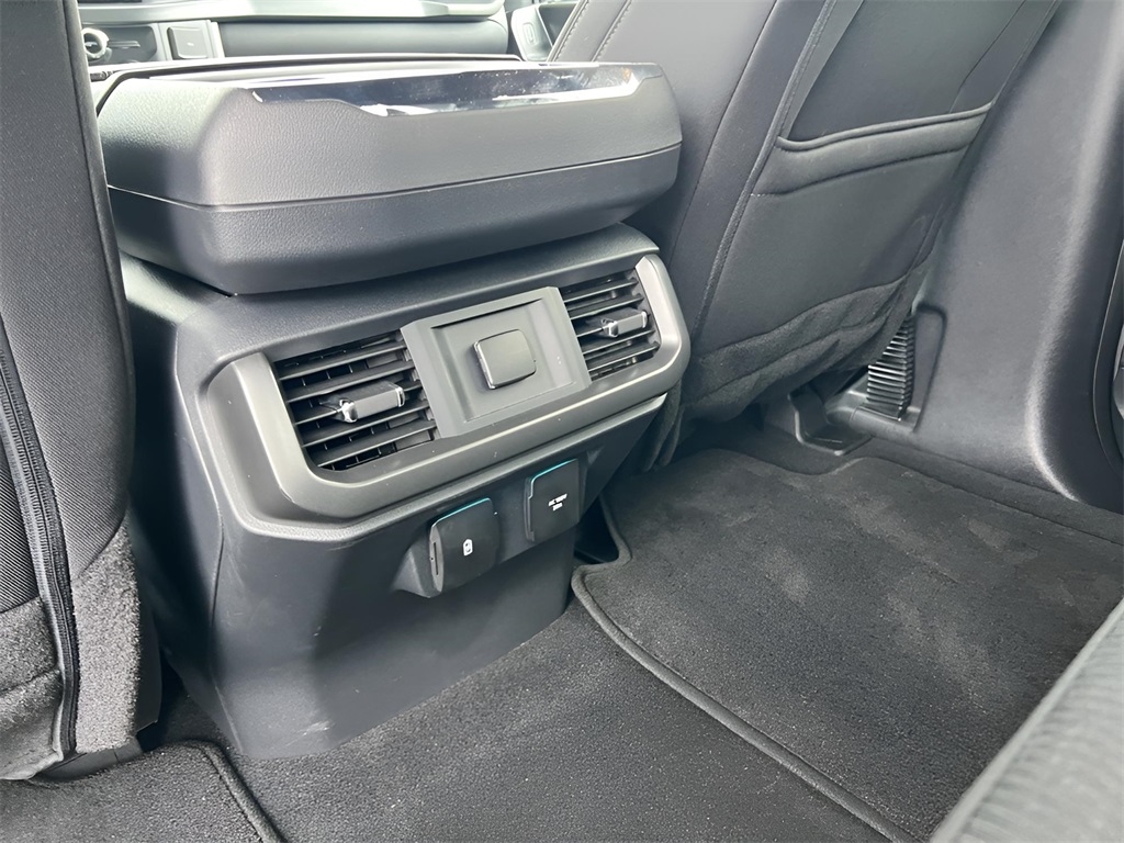 Ford F-150 XLT SuperCrew 4WD 2024