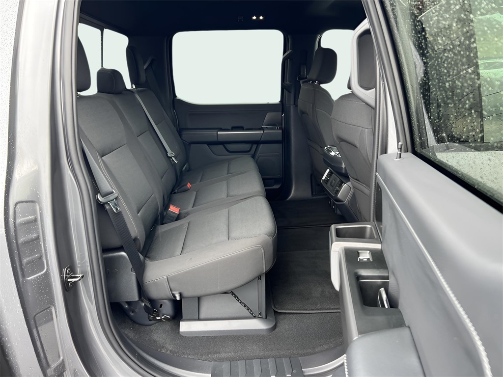 Ford F-150 XLT SuperCrew 4WD 2024