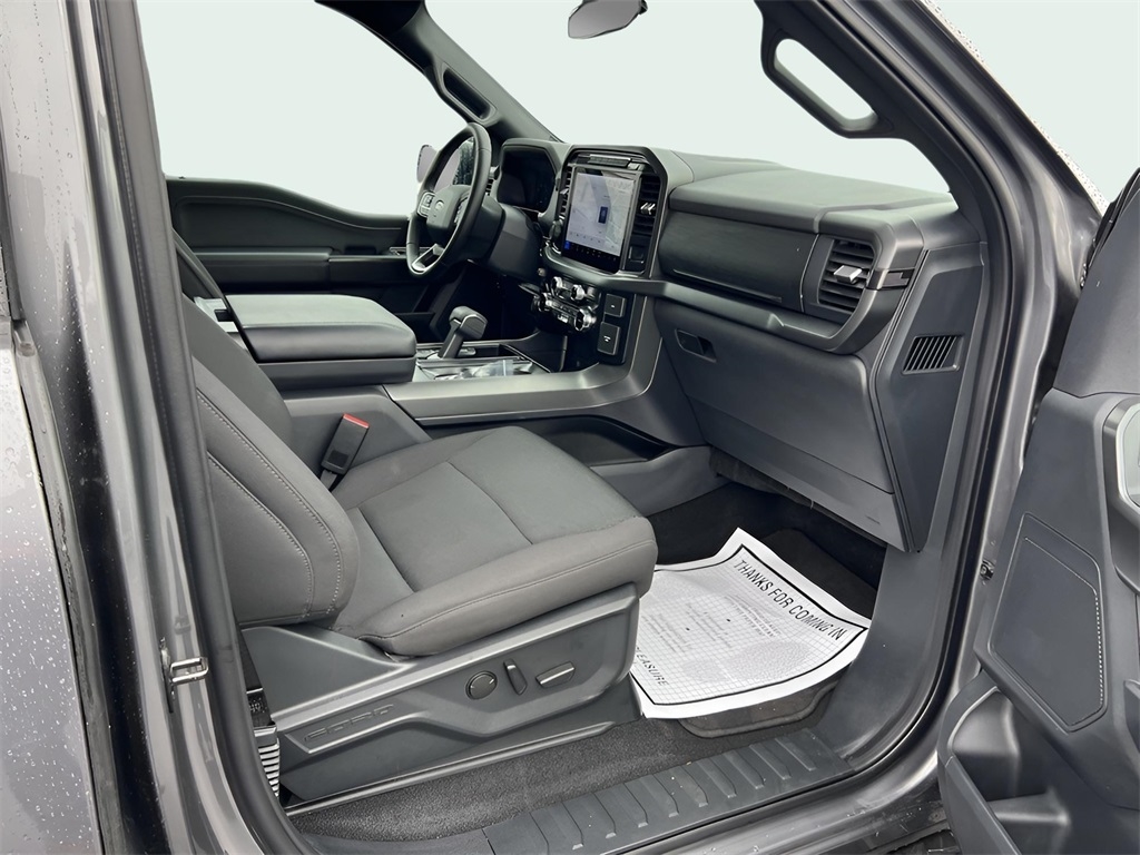 Ford F-150 XLT SuperCrew 4WD 2024