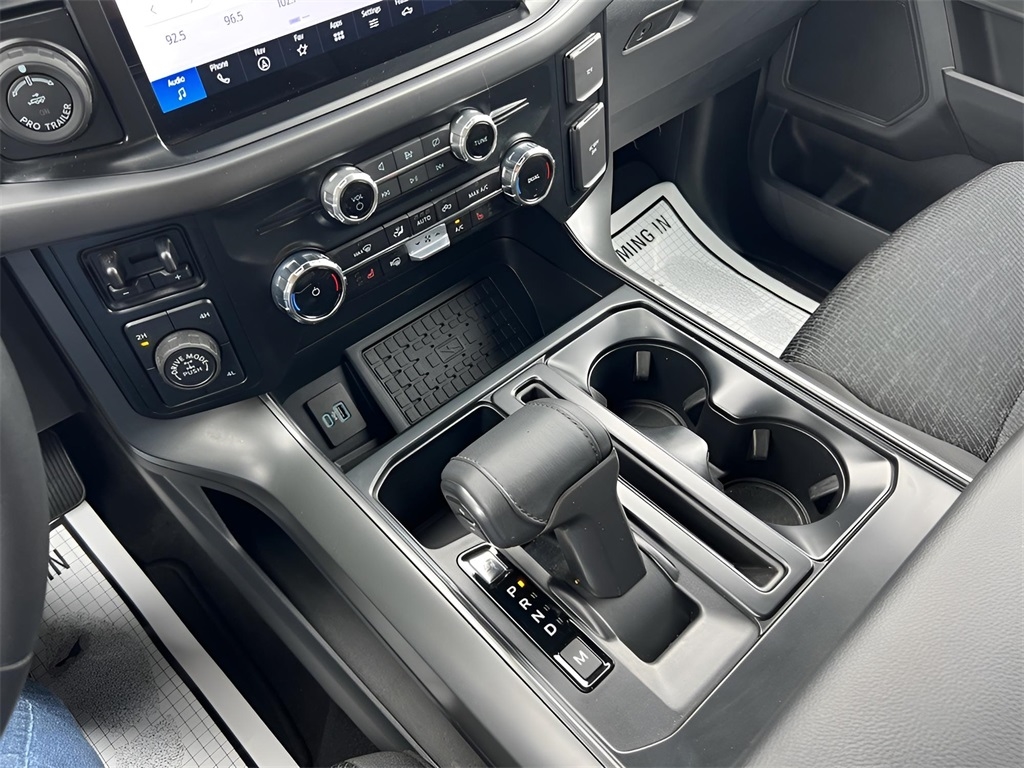 Ford F-150 XLT SuperCrew 4WD 2024