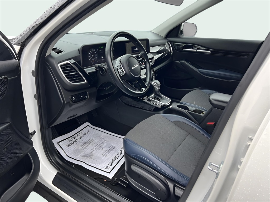 Kia Seltos S 2024 Kia Seltos S 2024