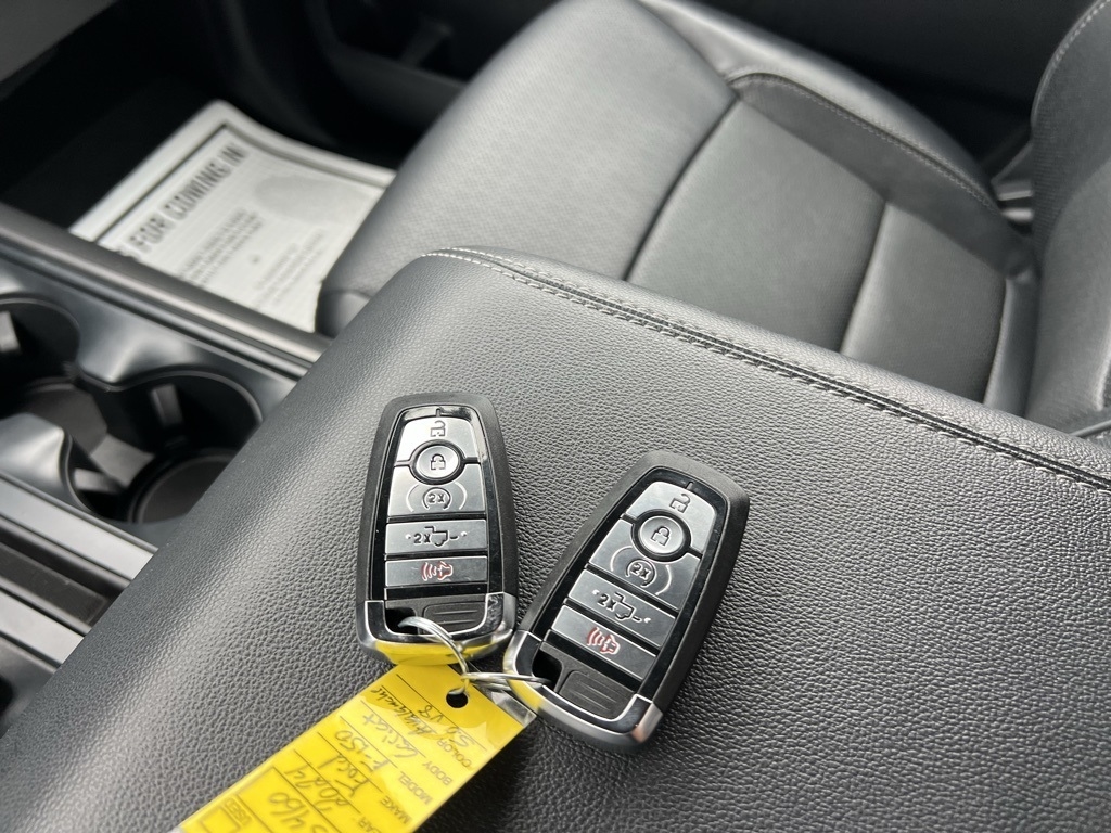 Ford F-150 Lariat SuperCrew 4WD 2024