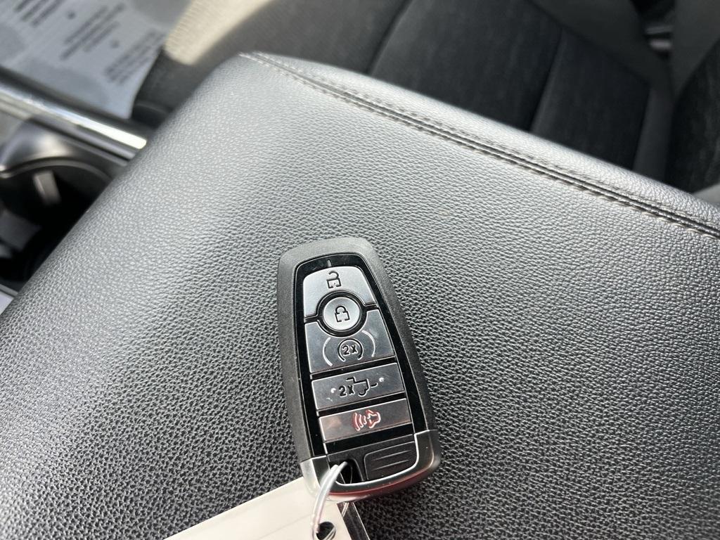 Ford F-150 XLT SuperCrew 5.5-ft. Bed 4WD 2023