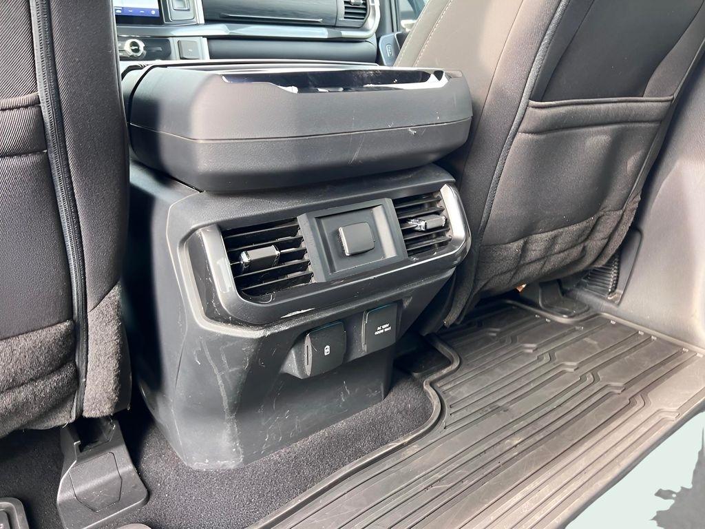 Ford F-150 XLT SuperCrew 5.5-ft. Bed 4WD 2023