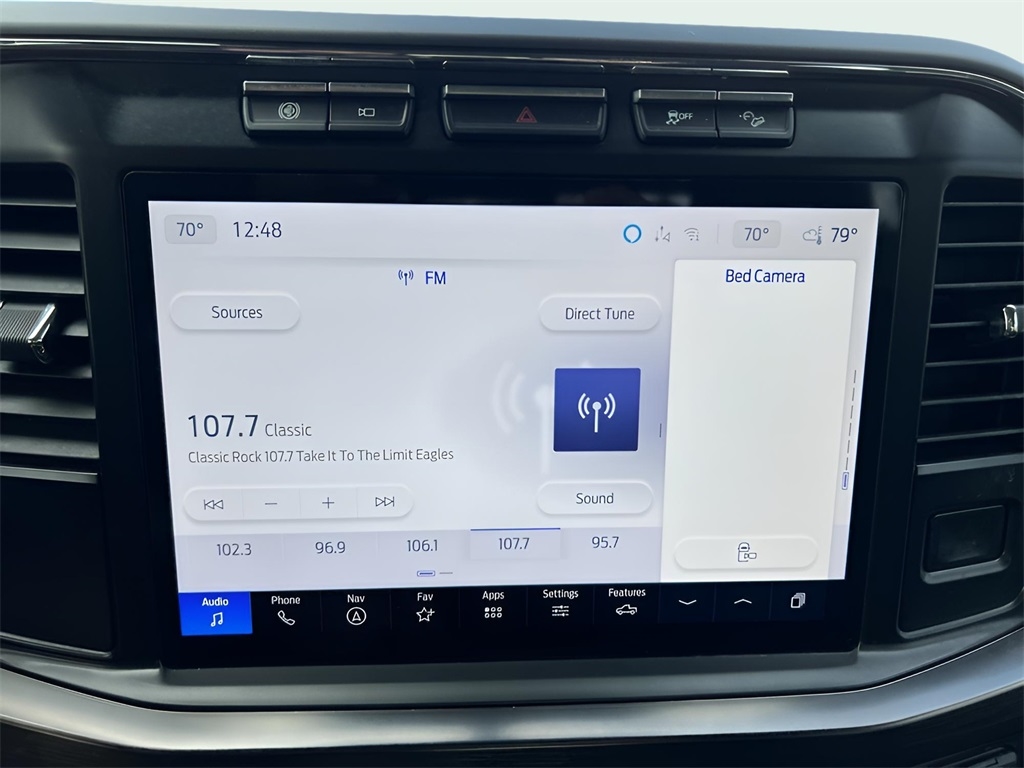 Ford F-250 SD Lariat Crew Cab 4WD 2023