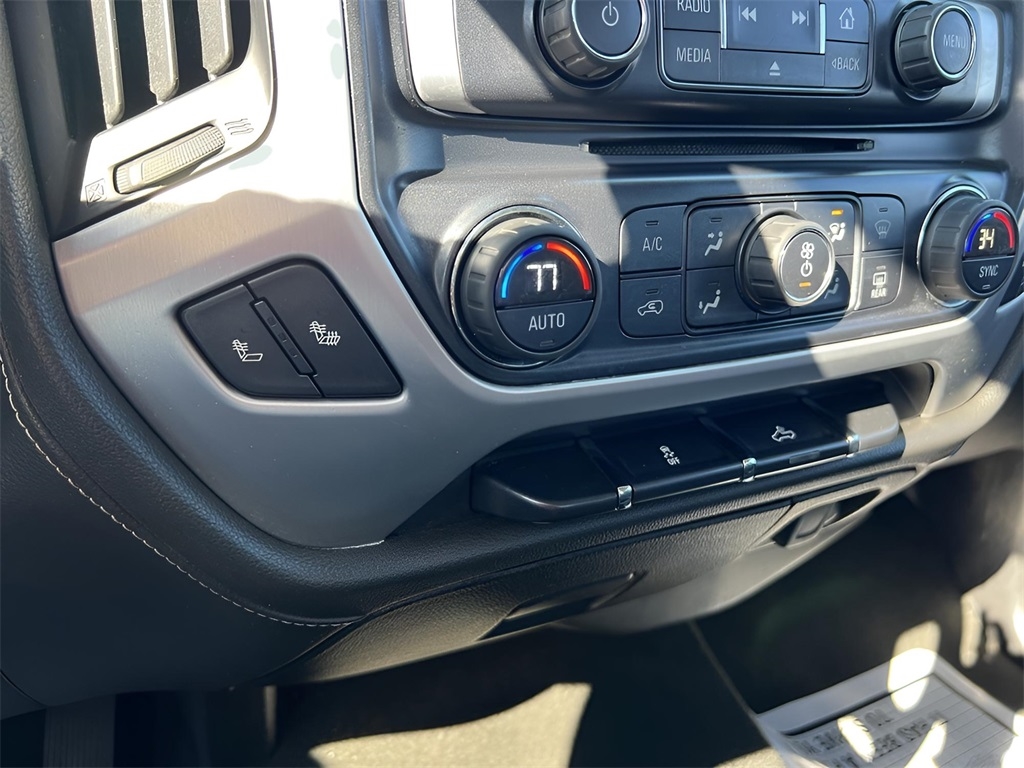 GMC Sierra 1500 SLE Crew Cab Long Box 4WD 2016