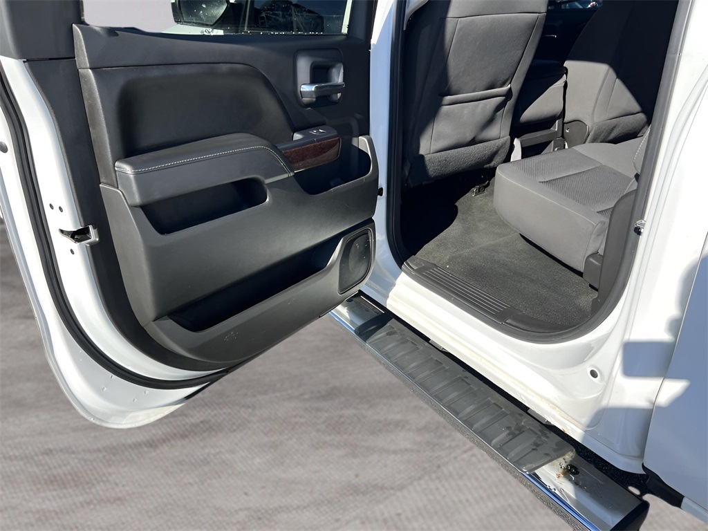 GMC Sierra 1500 SLE Crew Cab Long Box 4WD 2016