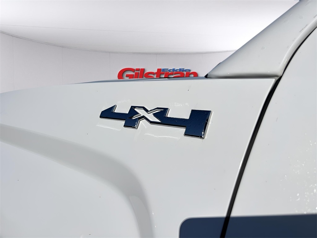 GMC Sierra 1500 SLE Crew Cab Long Box 4WD 2016