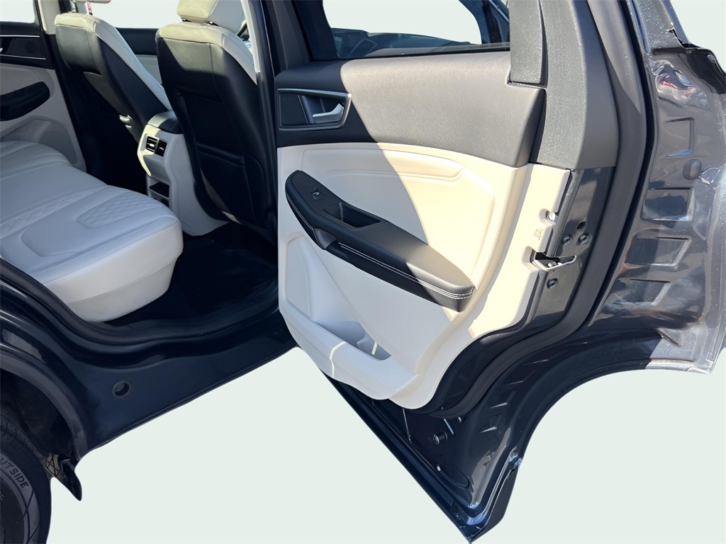 Ford Edge Titanium 2024