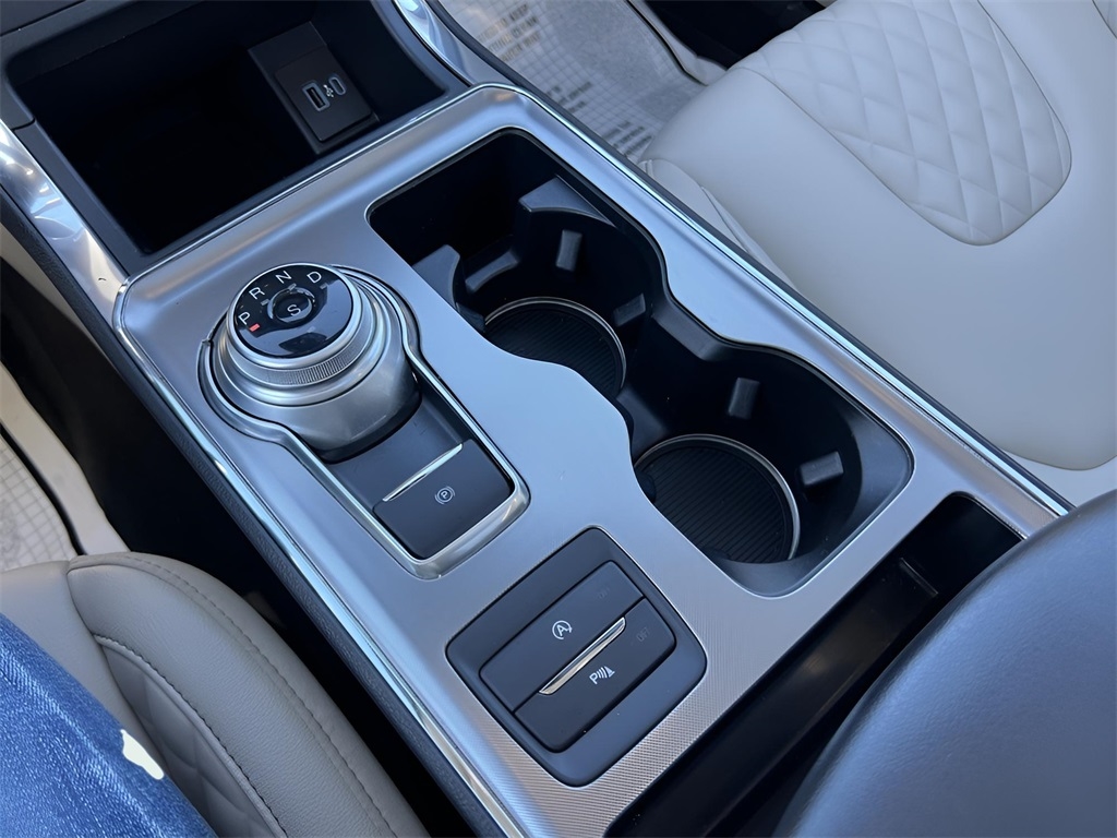 Ford Edge Titanium 2024