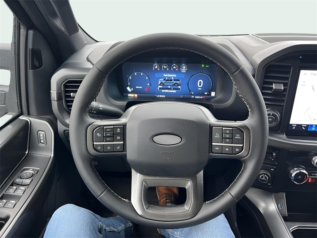Ford F-150 XLT SuperCrew 4WD 2024