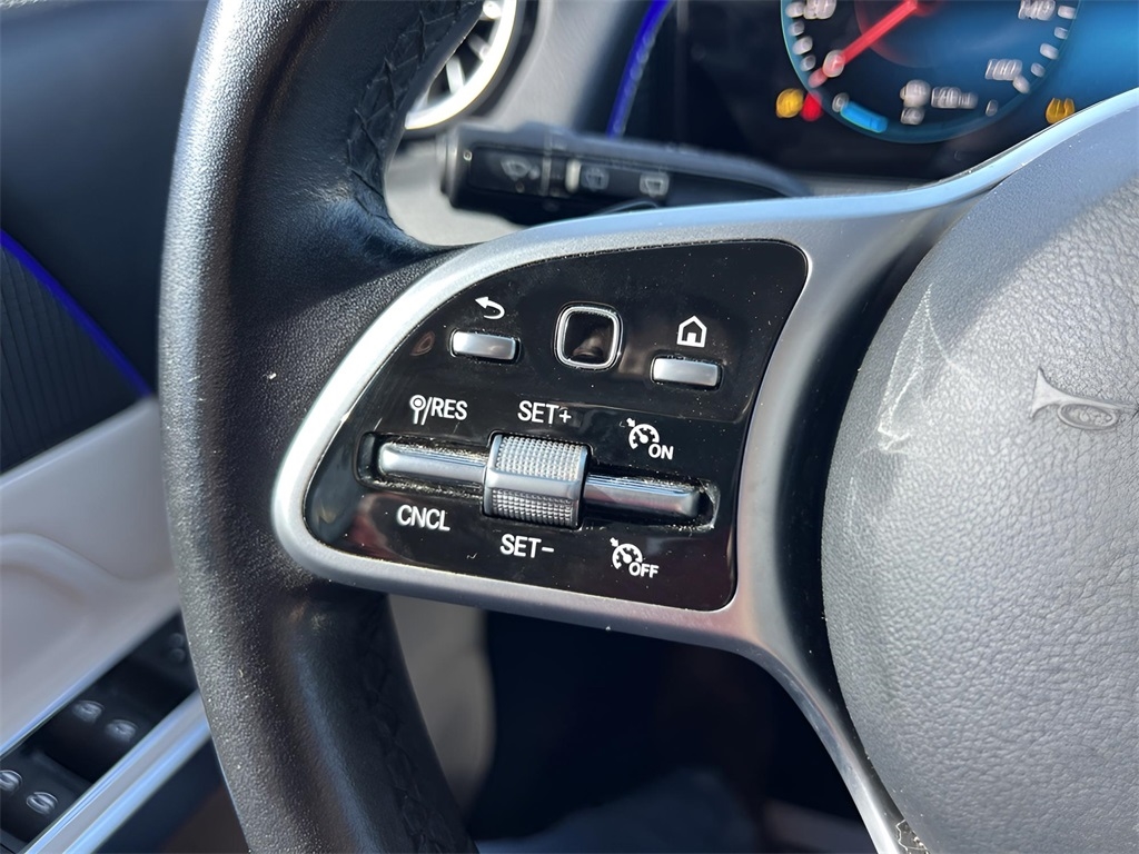 Mercedes-Benz GLB-Class GLB 250 2021