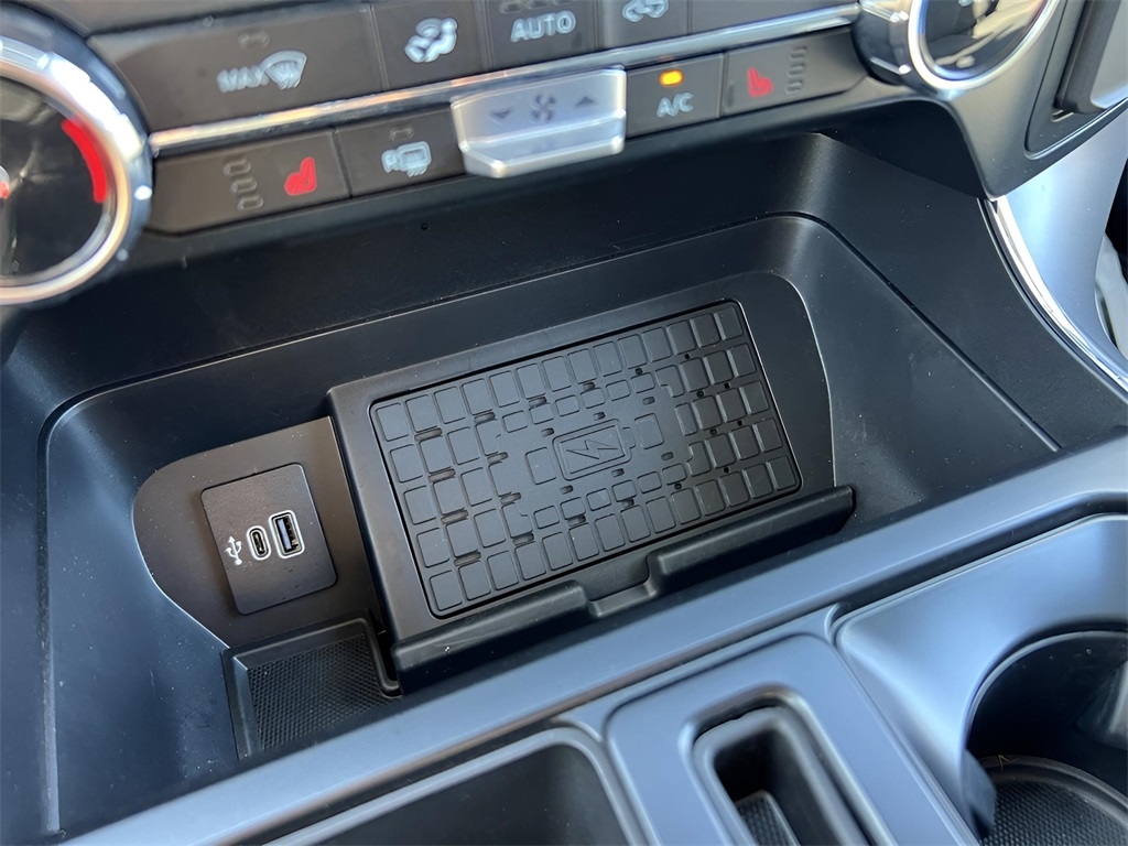 Ford F-150 XLT SuperCrew 4WD 2025