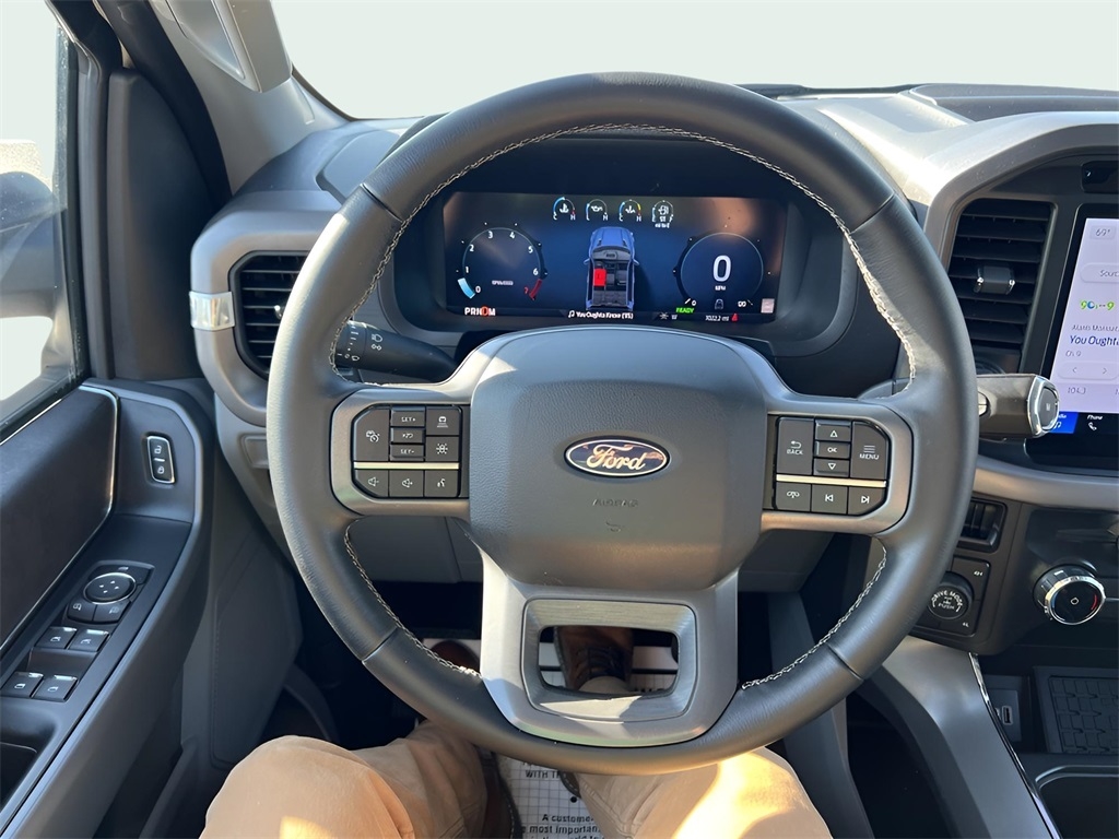 Ford F-150 XLT SuperCrew 4WD 2025