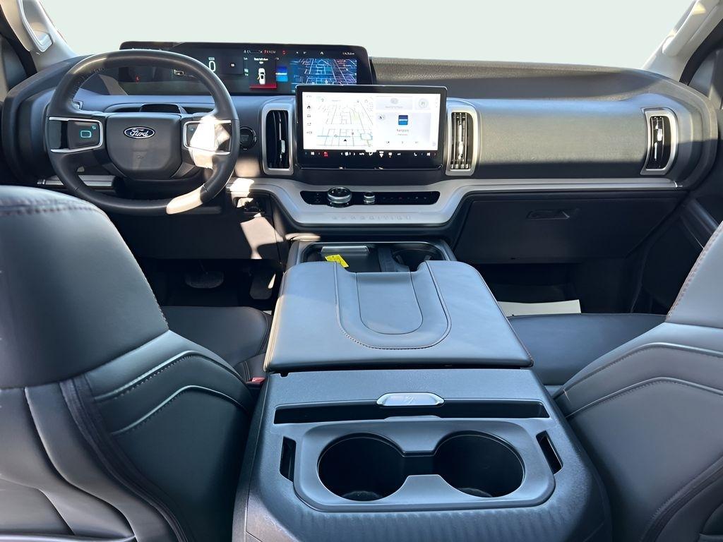 Ford Expedition Active 4WD 2025