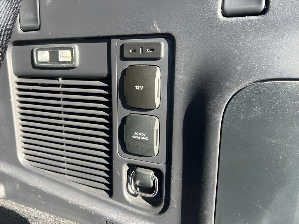 Ford Expedition Active 4WD 2025