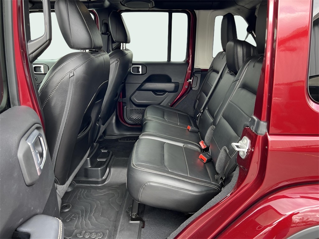 Jeep Wrangler Unlimited Sahara 2021