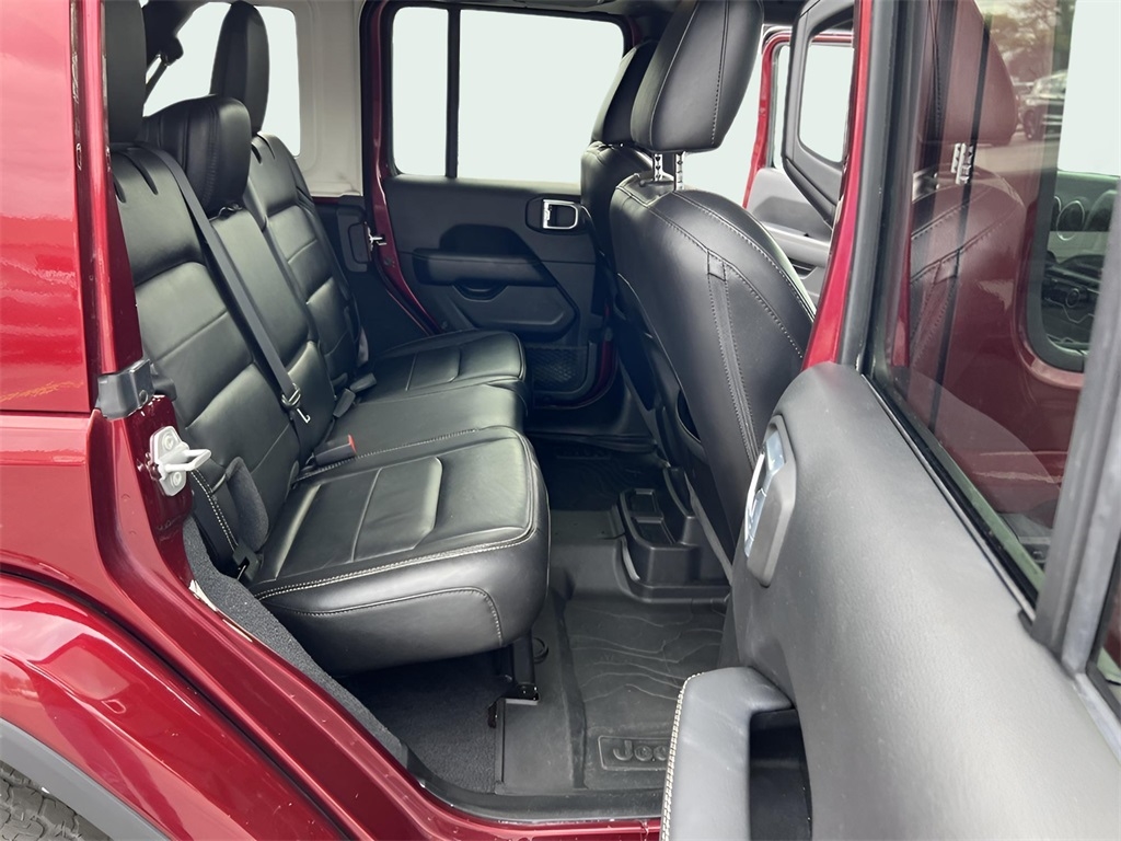 Jeep Wrangler Unlimited Sahara 2021