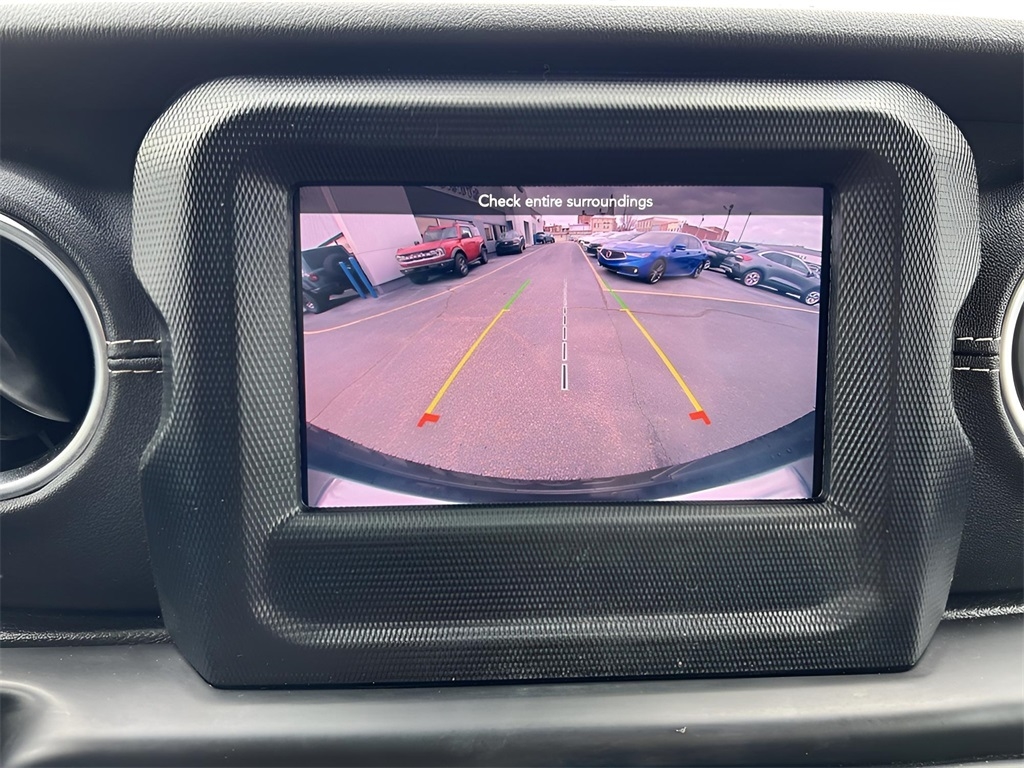 Jeep Wrangler Unlimited Sahara 2021