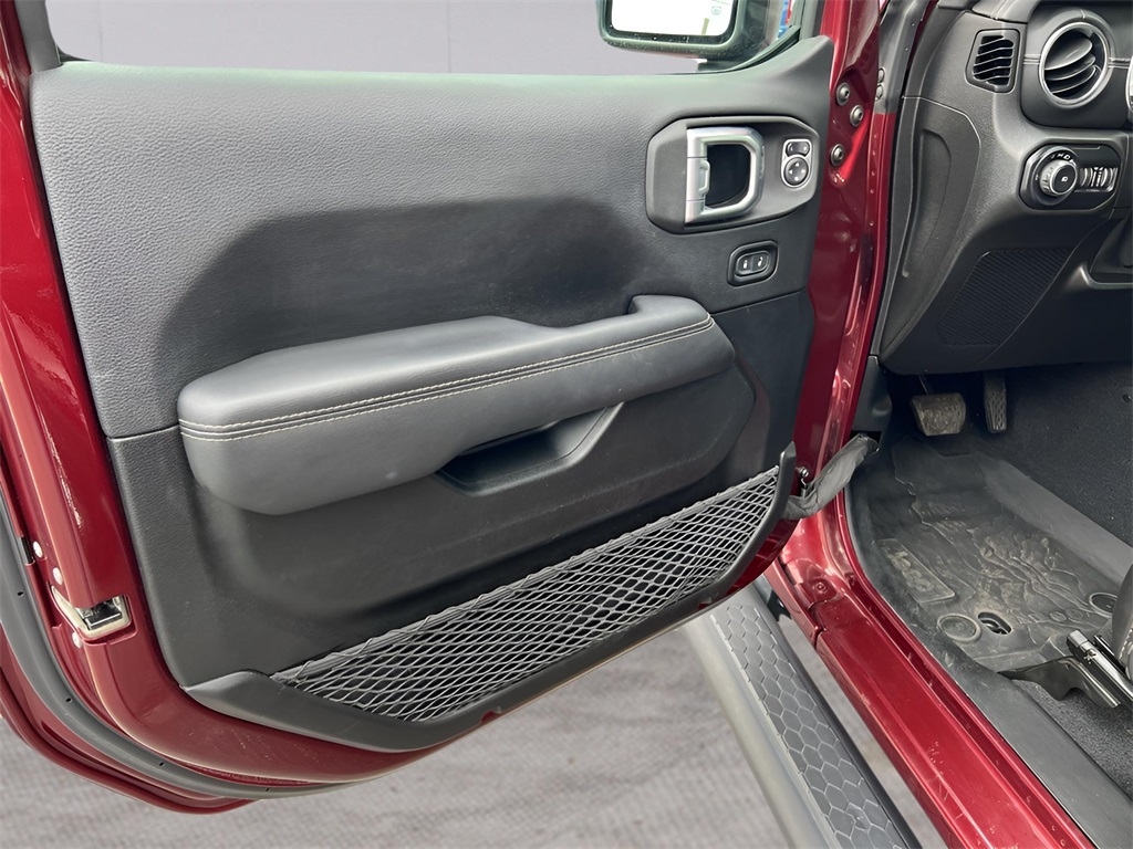 Jeep Wrangler Unlimited Sahara 2021