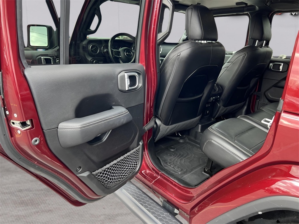 Jeep Wrangler Unlimited Sahara 2021