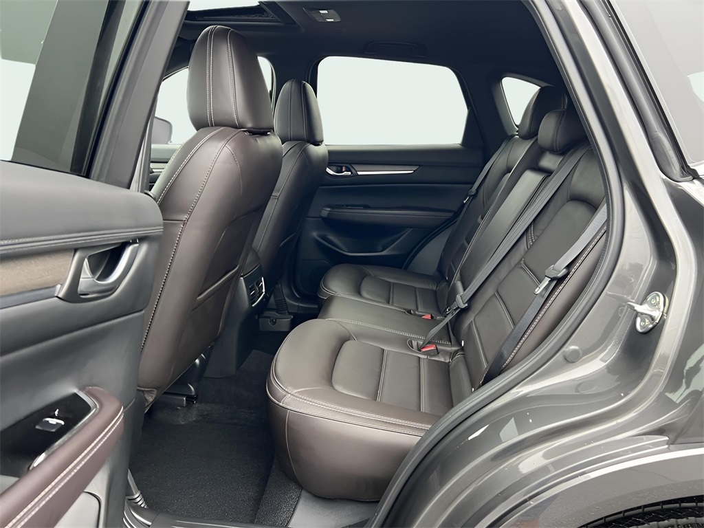 Mazda CX-5 Signature 2025