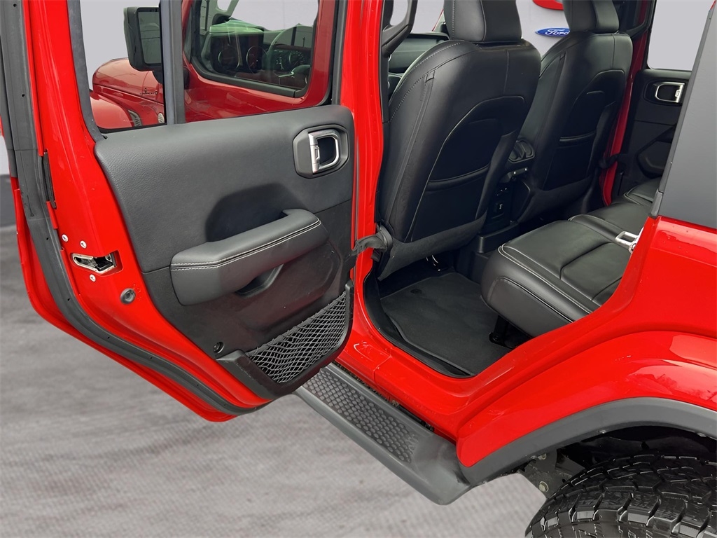 Jeep Wrangler Unlimited Sahara 2019