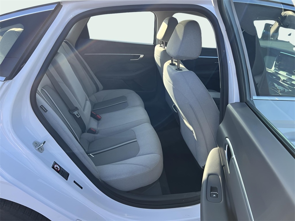 Hyundai Sonata SEL 2021