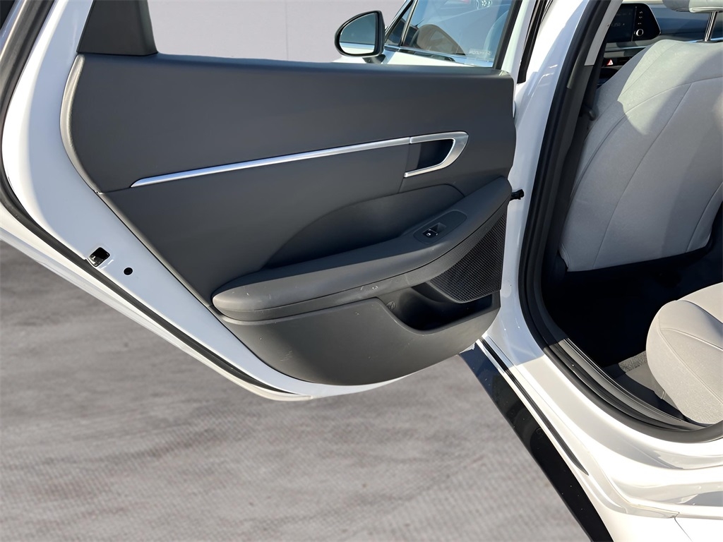 Hyundai Sonata SEL 2021