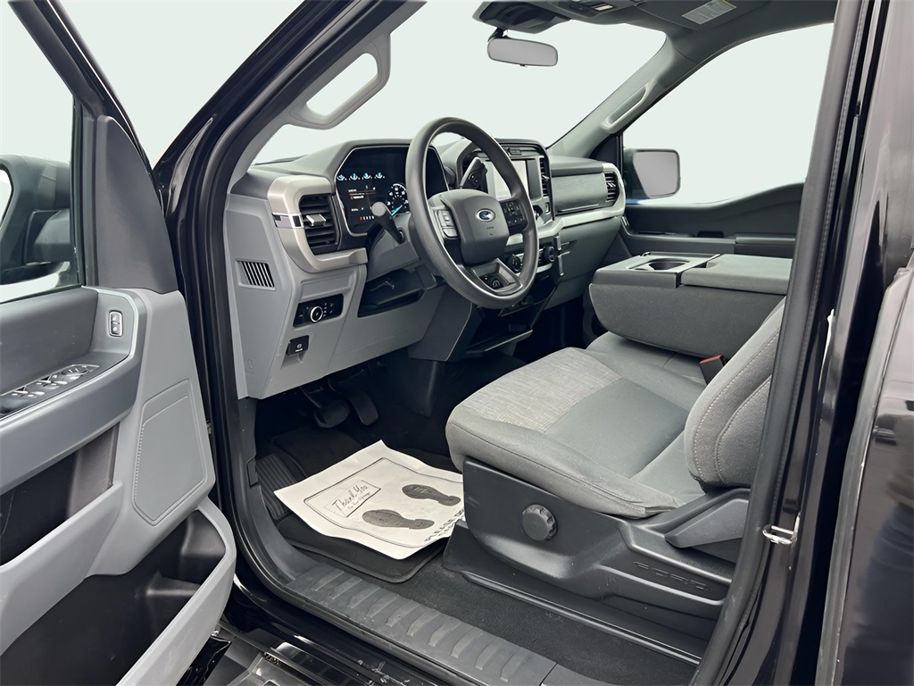 Ford F-150 Lariat SuperCrew 5.5-ft. Bed 4WD 2023