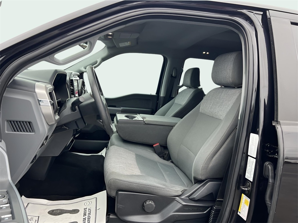 Ford F-150 Lariat SuperCrew 5.5-ft. Bed 4WD 2023