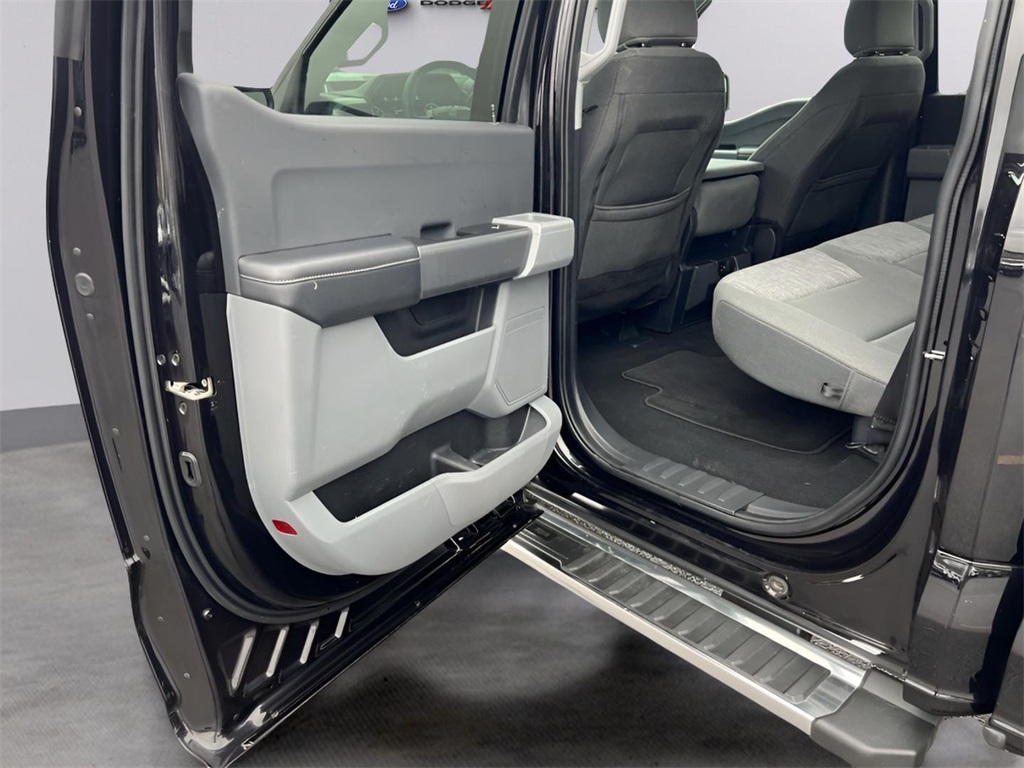 Ford F-150 Lariat SuperCrew 5.5-ft. Bed 4WD 2023