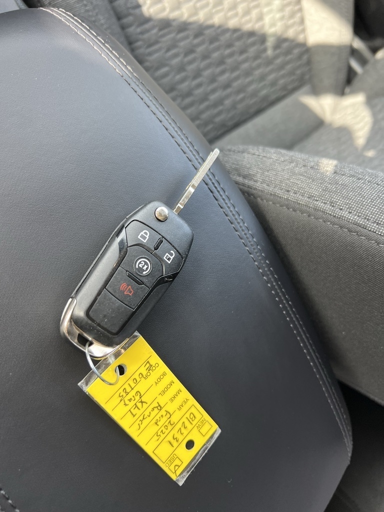 Ford Ranger XLT SuperCrew 4WD 2025