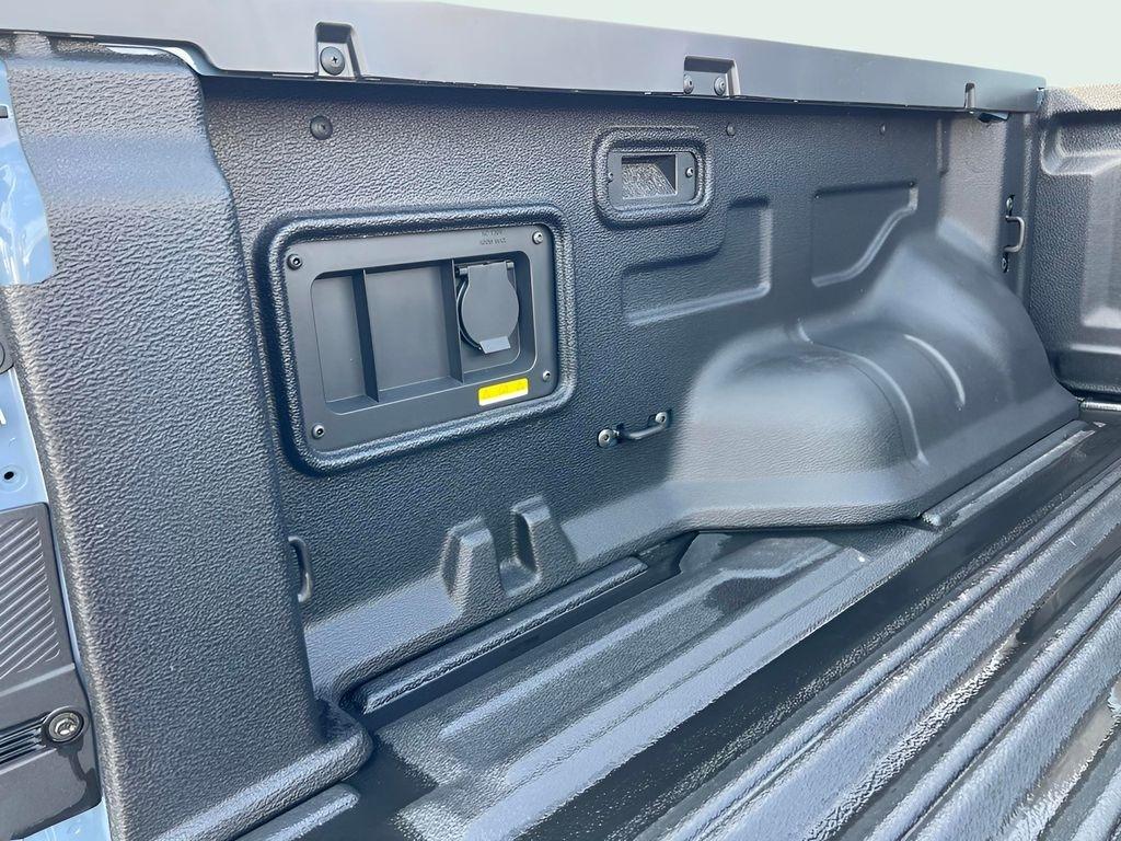 Ford Ranger XLT SuperCrew 4WD 2025