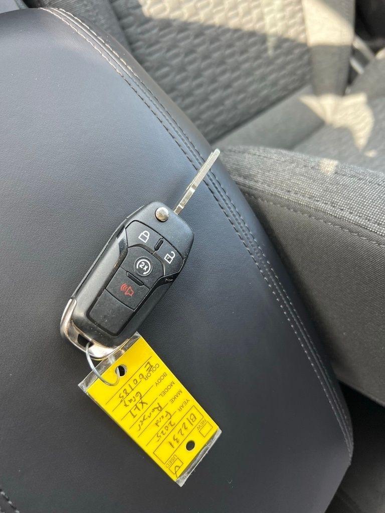 Ford Ranger XLT SuperCrew 4WD 2025