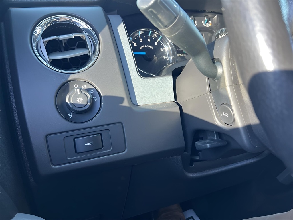 Ford F-150 XLT SuperCrew 6.5-ft. Bed 4WD 2013