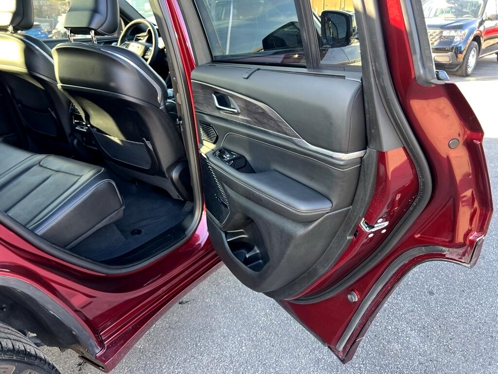 Jeep Grand Cherokee Overland 4WD 2023