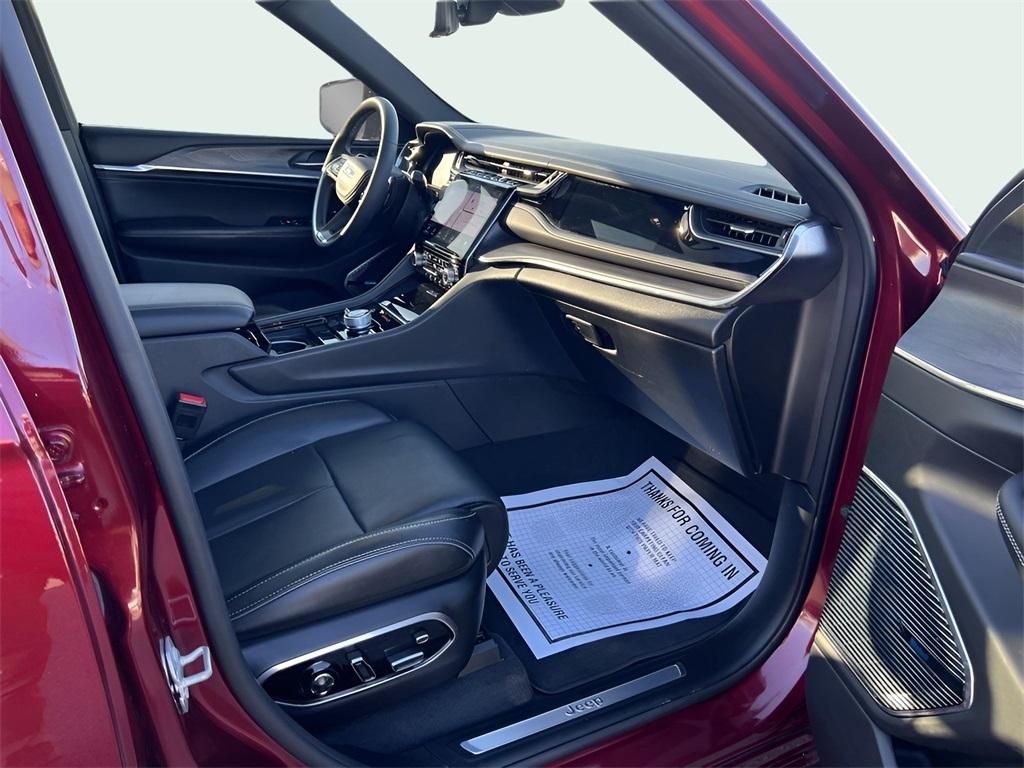 Jeep Grand Cherokee Overland 4WD 2023