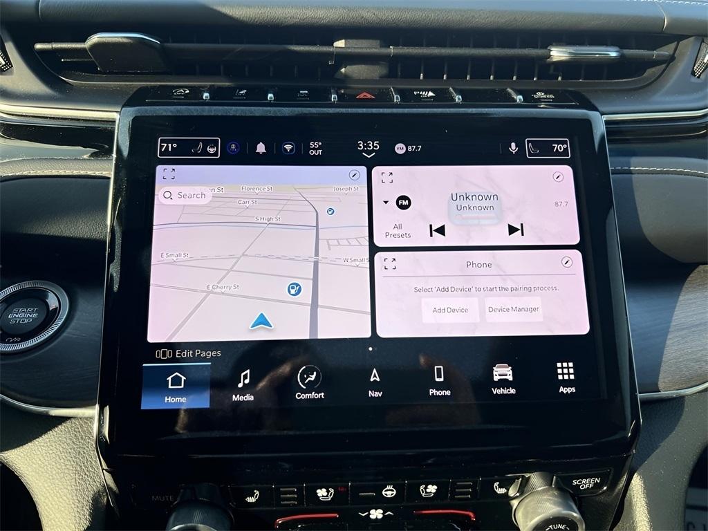 Jeep Grand Cherokee Overland 4WD 2023