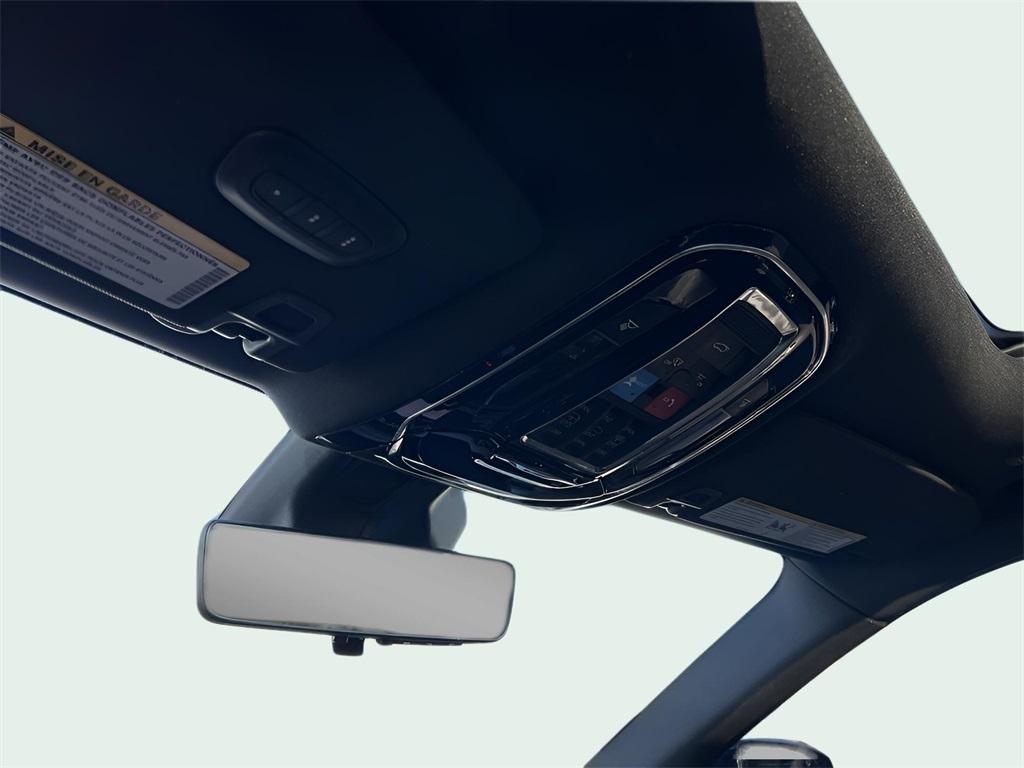 Jeep Grand Cherokee Overland 4WD 2023