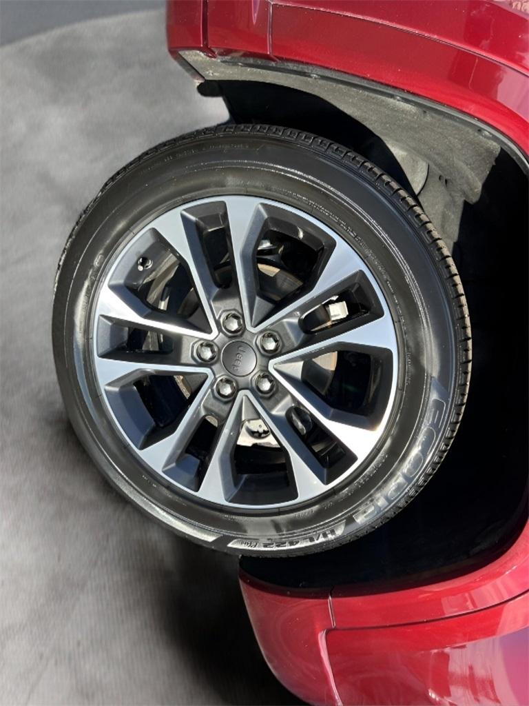 Jeep Grand Cherokee Overland 4WD 2023